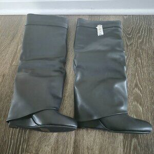 NWOT hooded knee-high sexy boots